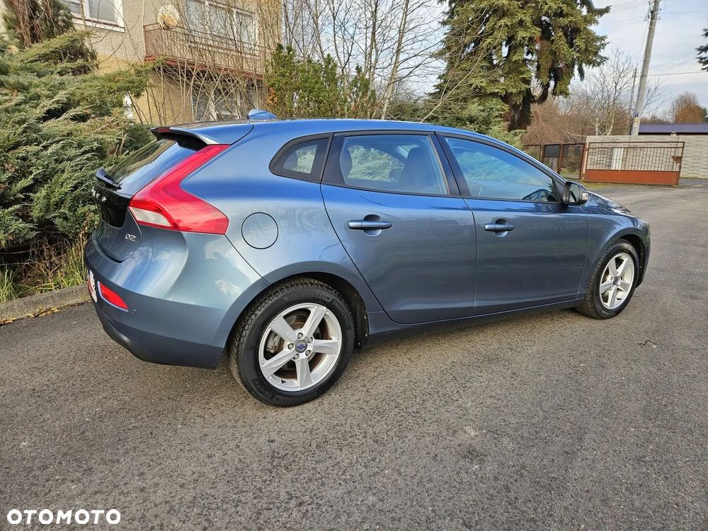 Volvo V40 D2 - 3