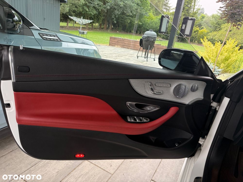 Mercedes-Benz Klasa E AMG 53 4-Matic+ 9G-TRONIC - 12