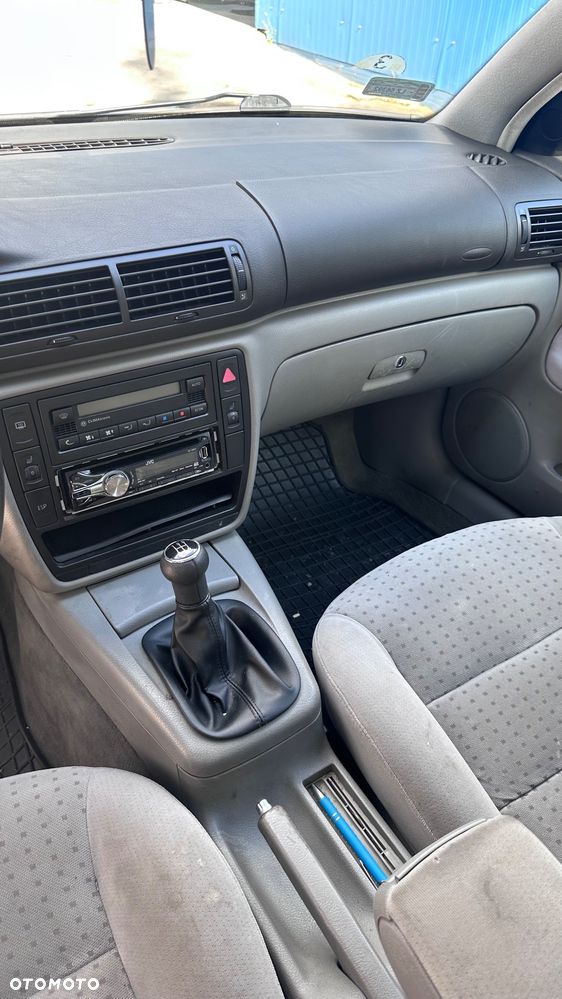 Volkswagen Passat - 6
