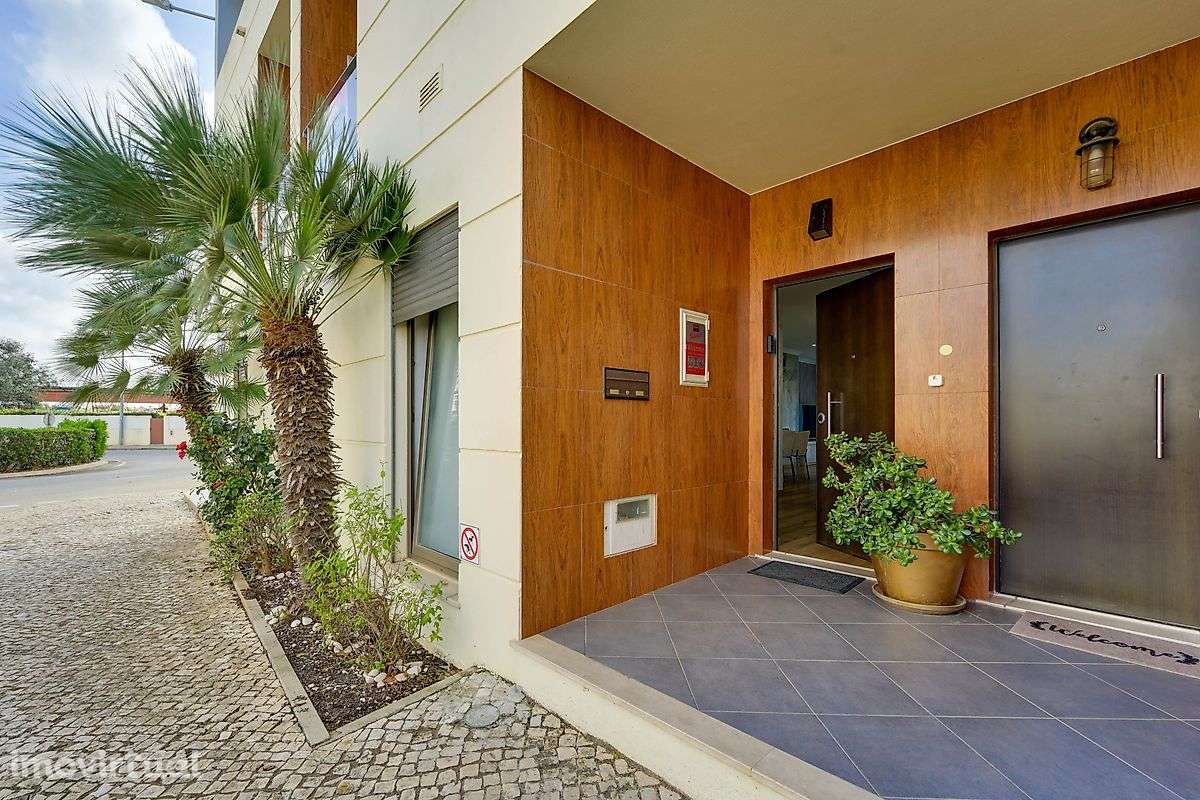 Moradia T4 para venda - Grande imagem: 3/45