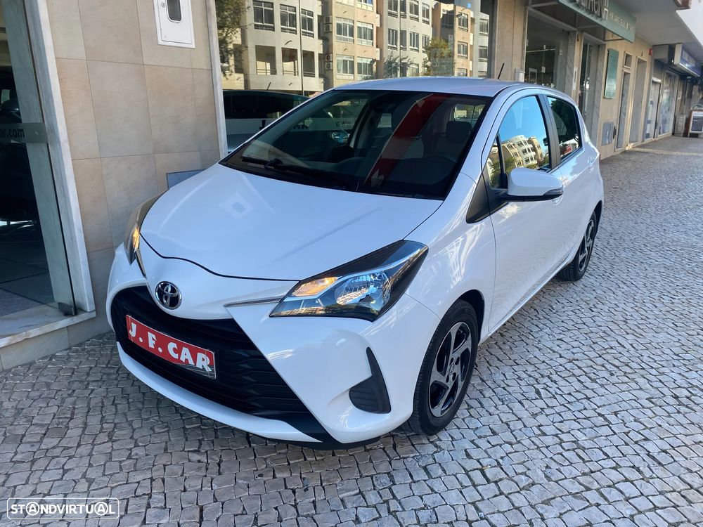 Toyota Yaris 1.0 VVT-i - 15