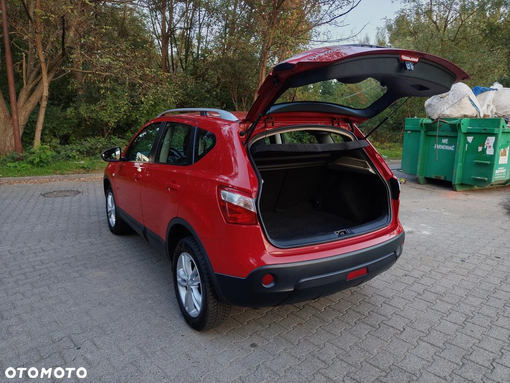 Nissan Qashqai 1.6 visia - 14