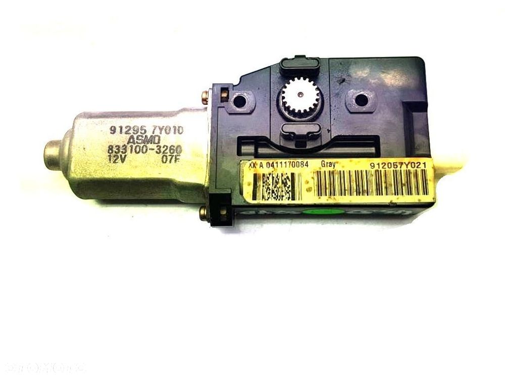 SILNICZEK SZYBERDACHU NISSAN MAXIMA A34 VI 2005 - 1