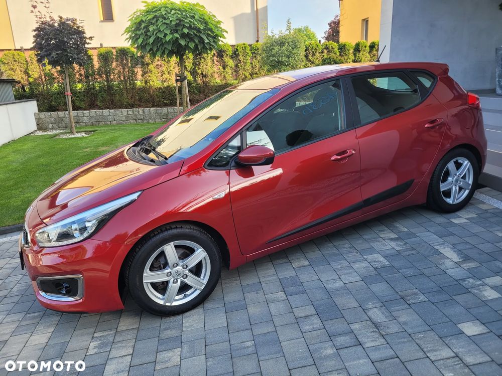 Kia Ceed 1.6 GDI Spirit - 2