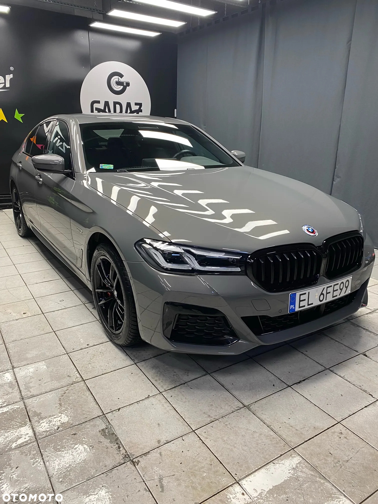 BMW Seria 5 530e xDrive M Sport sport - 12