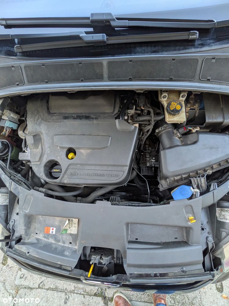 Ford S-Max - 25