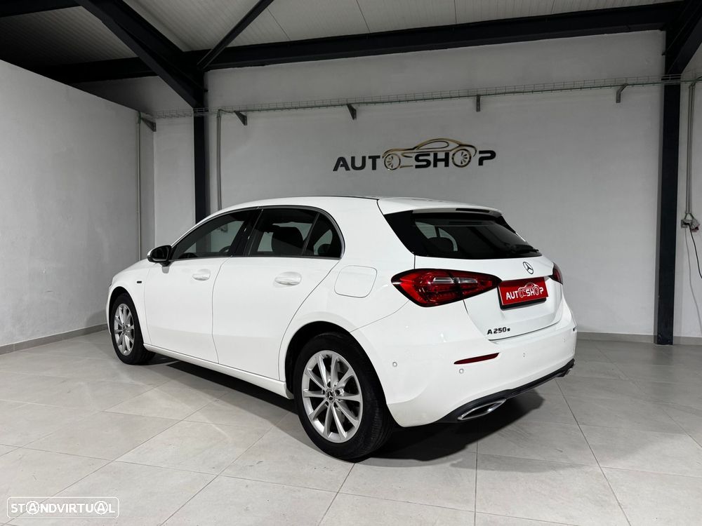 Mercedes-Benz A 250 - 18