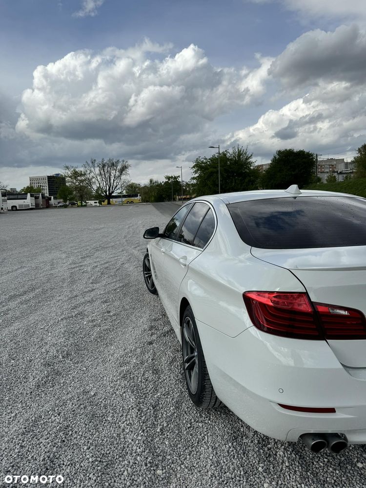BMW Seria 5 518d Luxury Line - 7