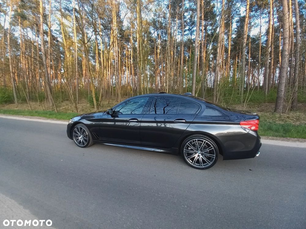 BMW Seria 5 520d M Sport Edition - 8