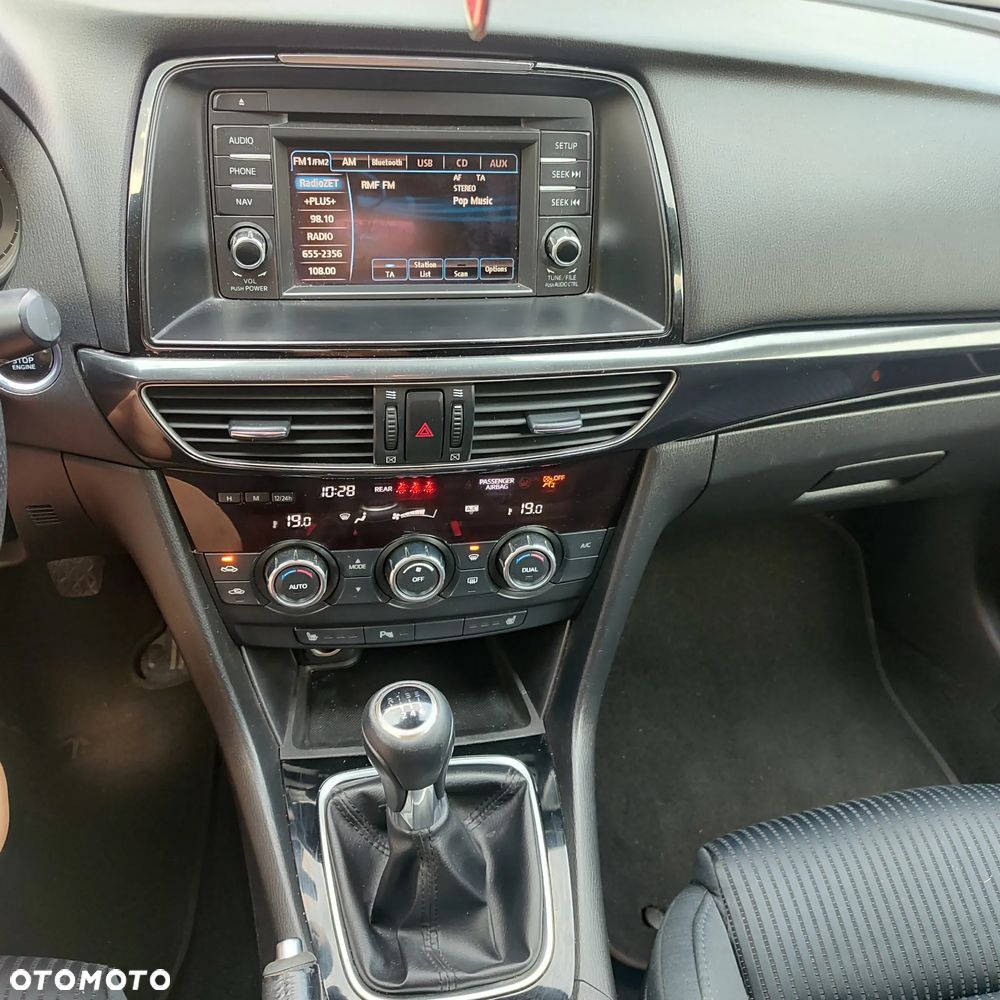 Mazda 6 - 8