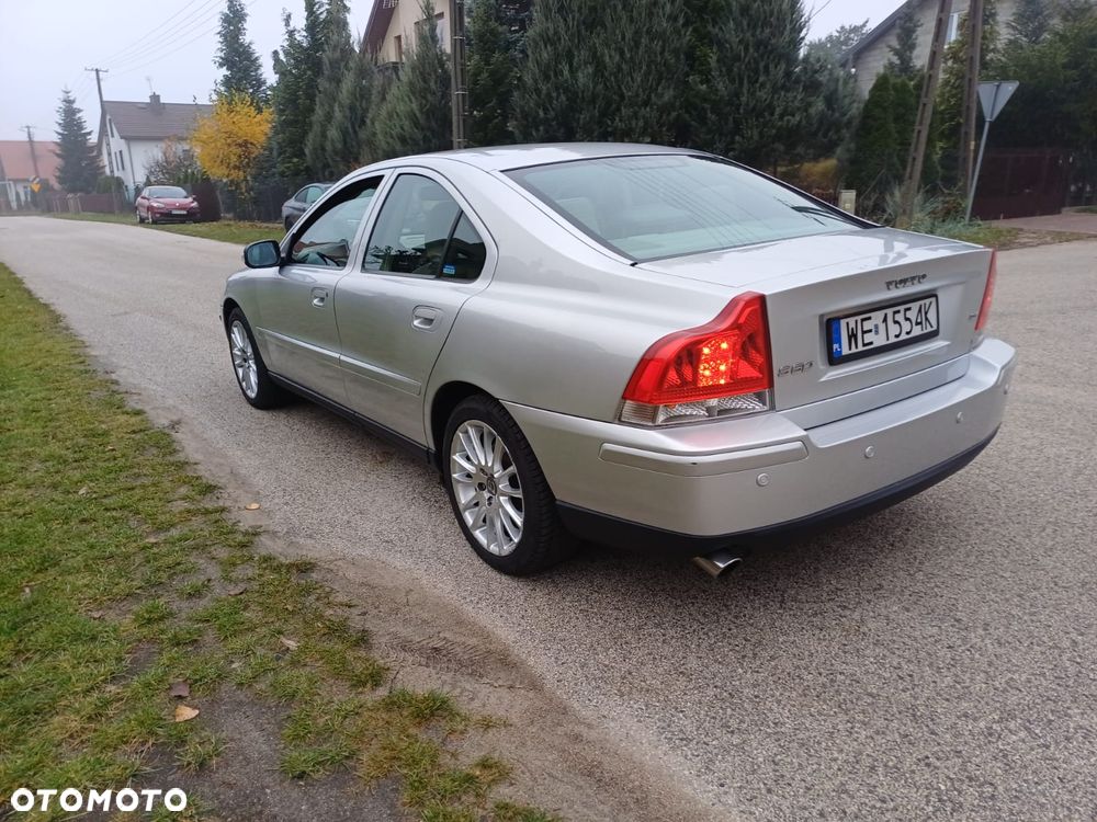 Volvo S60 2.4D5 Summum - 18