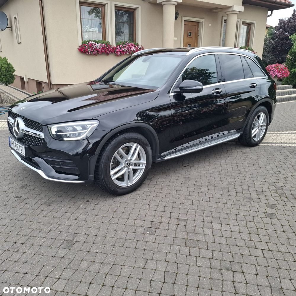 Mercedes-Benz GLC 200 d 4Matic 9G-TRONIC AMG Line - 2