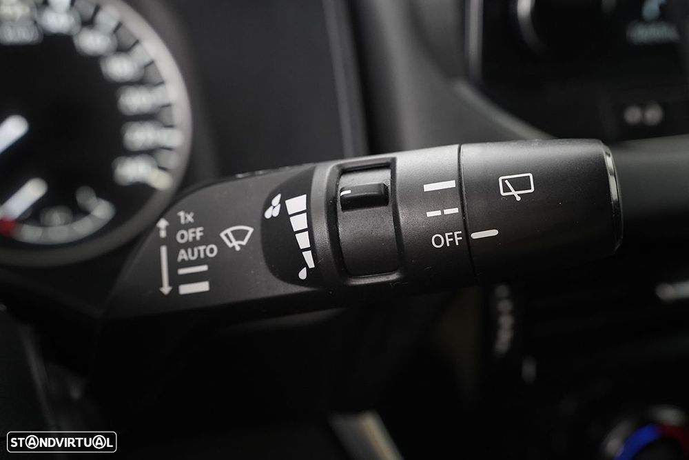 Nissan Qashqai 1.3 DIG-T N-Connecta Xtronic - 17