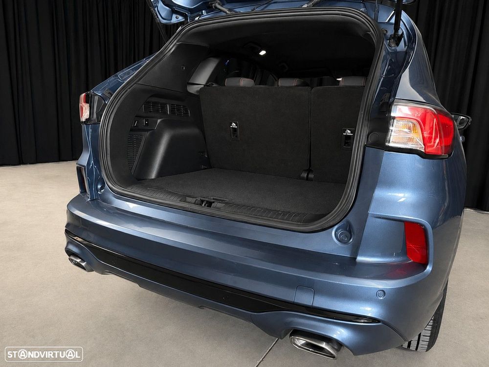 Ford Kuga 1.5 EcoBoost ST-Line - 32