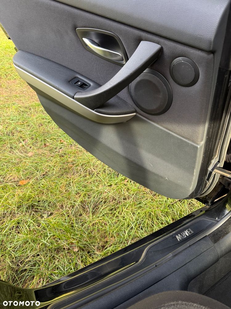 BMW Seria 3 320i - 11