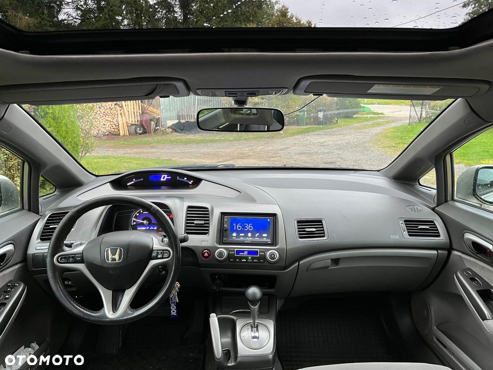 Honda Civic 1.8 Executive - 8