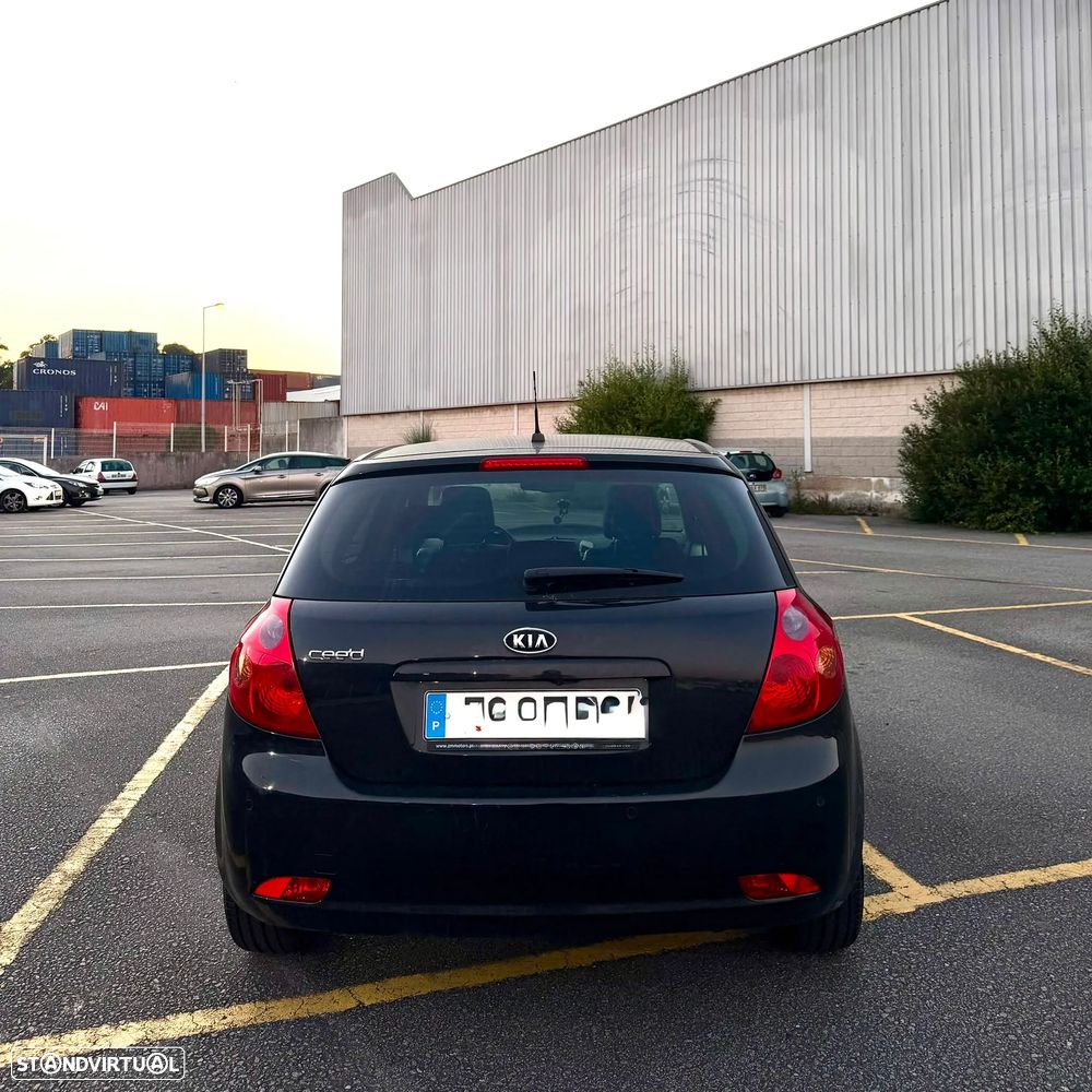 Kia Ceed 1.4 CVVT EX - 17