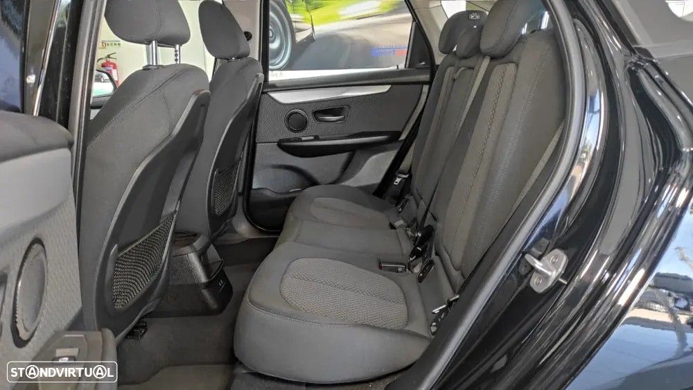 BMW 216 Active Tourer d Advantage - 19