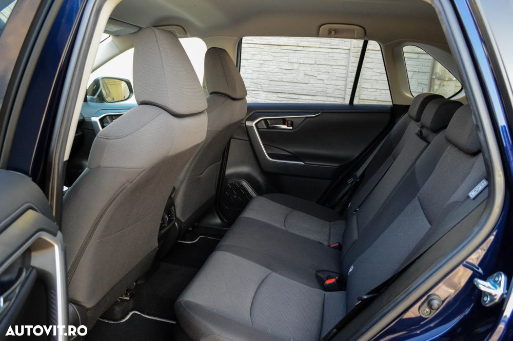 Toyota RAV4 2.5 4x4 Adventure - 19