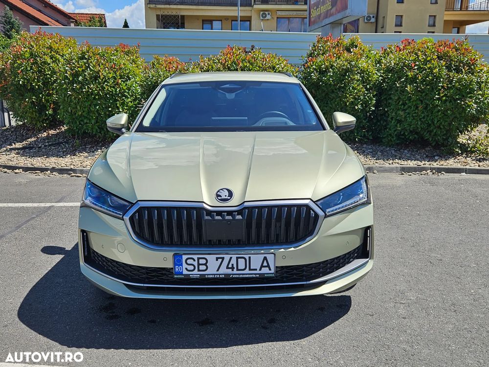 Skoda Superb 2.0 TDI 4X4 DSG Sportline - 1