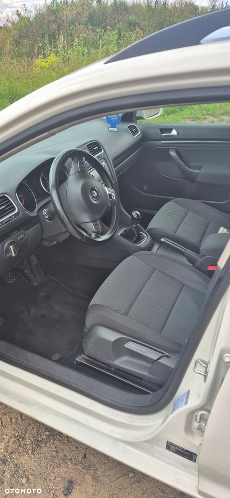 Volkswagen Golf 1.6 TDI BlueMot Comfortline - 2