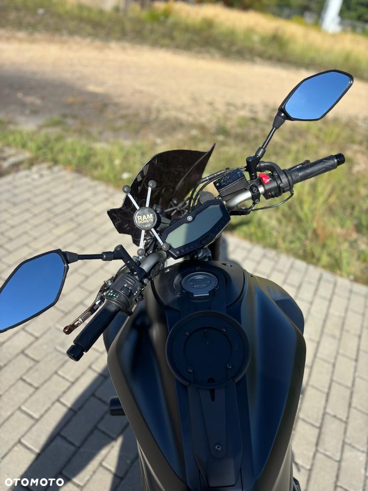 Yamaha MT - 6