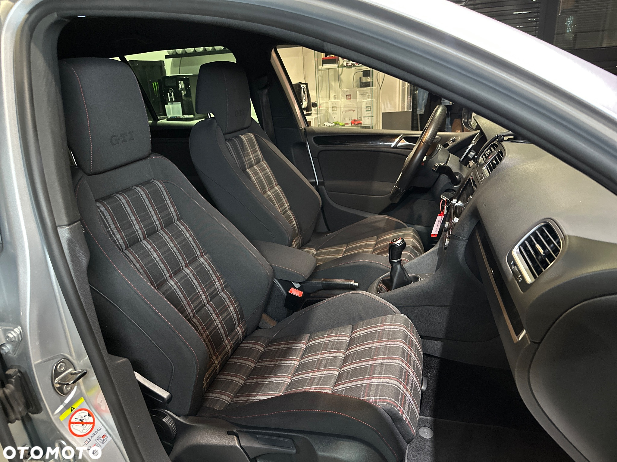 Volkswagen Golf 2.0 GTI - 24
