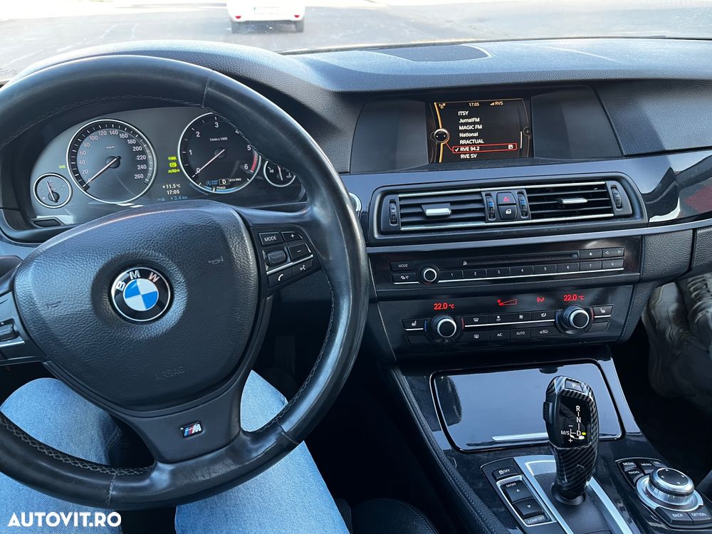 BMW Seria 5 525d Aut. - 7