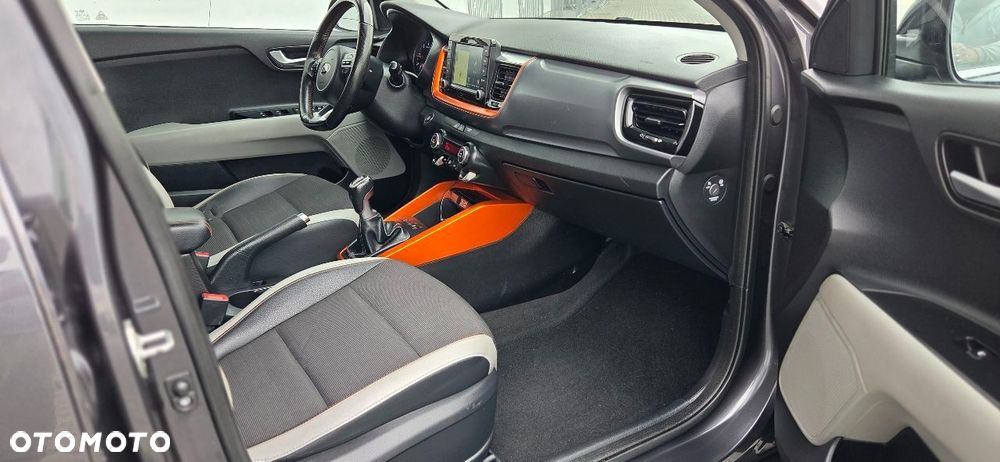 Kia Stonic 1.6 CRDi Platinum Edition - 19