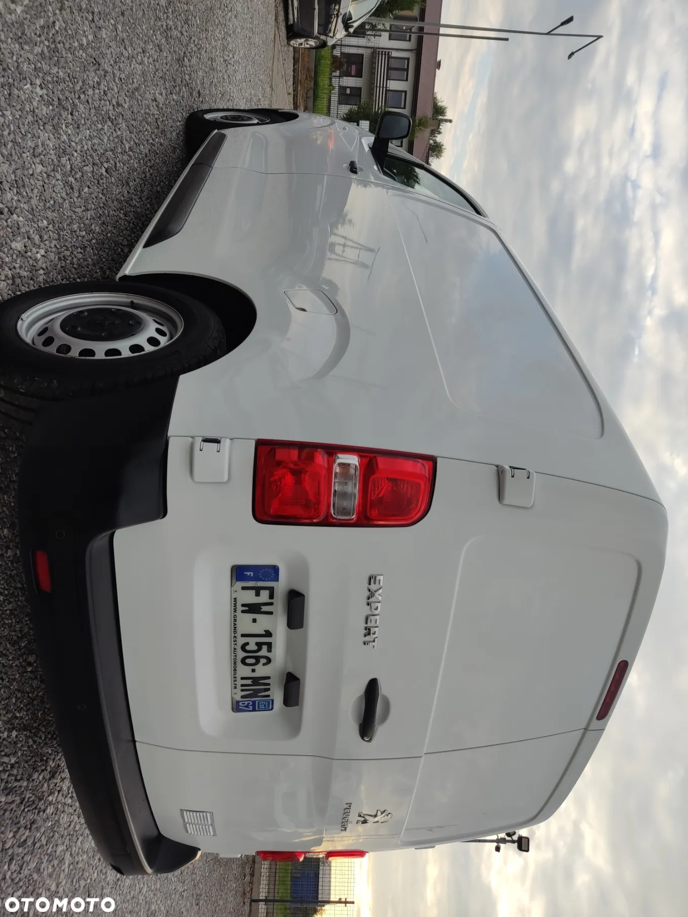 Peugeot Expert - 12