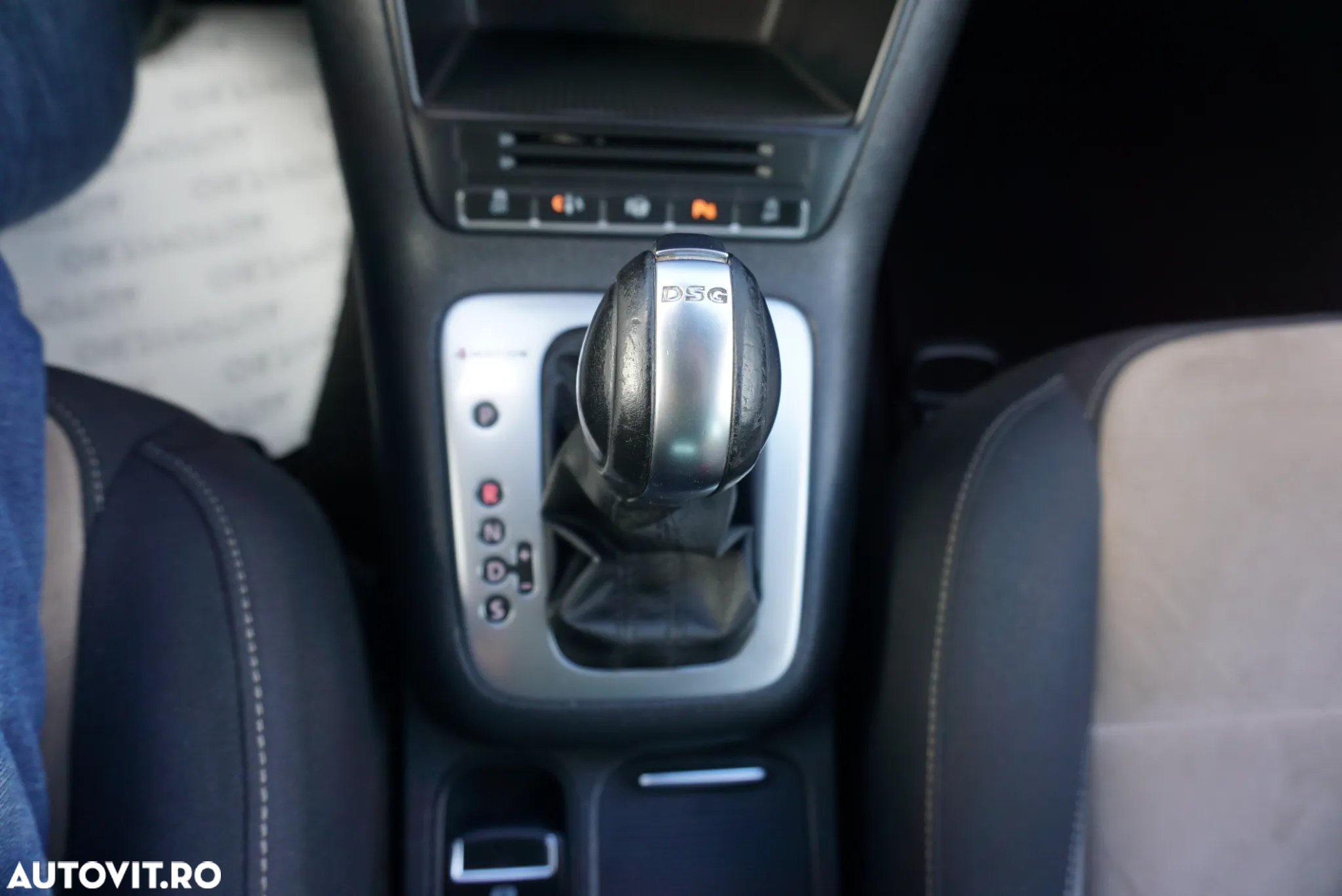Volkswagen Tiguan 2.0 TDI DPF 4Motion BlueMotion Technology DSG Exclusive - 28