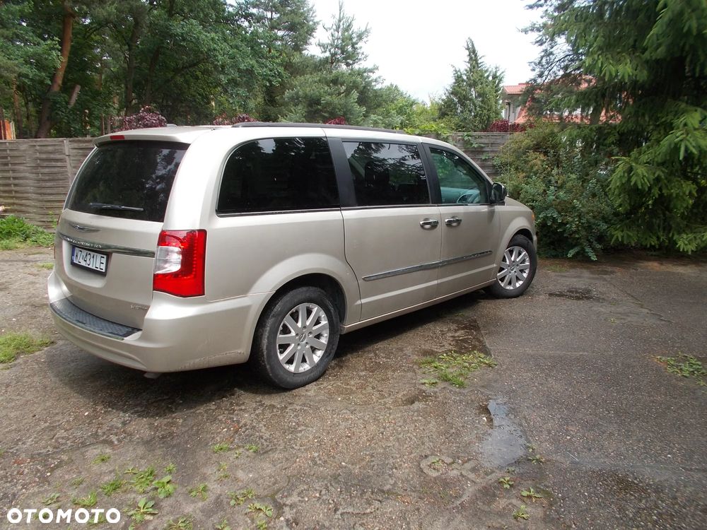 Chrysler Town & Country 3.6 Touring - 5