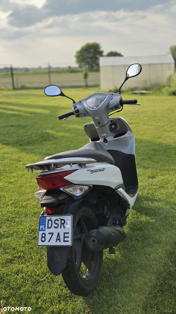 Honda Vision - 7