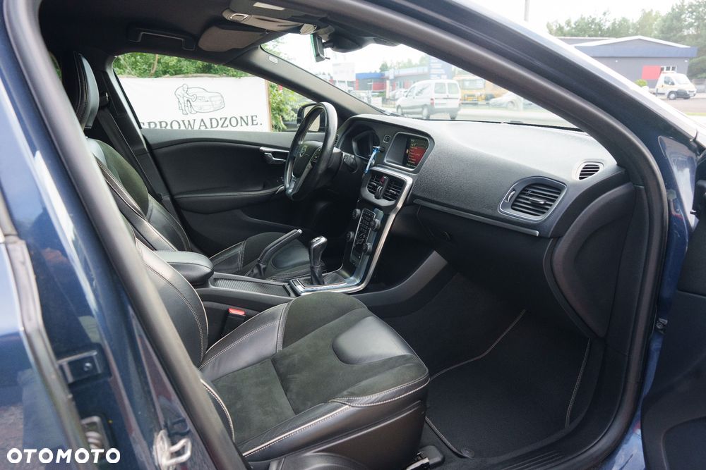 Volvo V40 D4 RDesign - 21