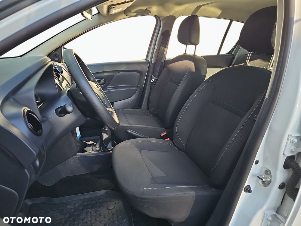 Dacia Sandero - 25