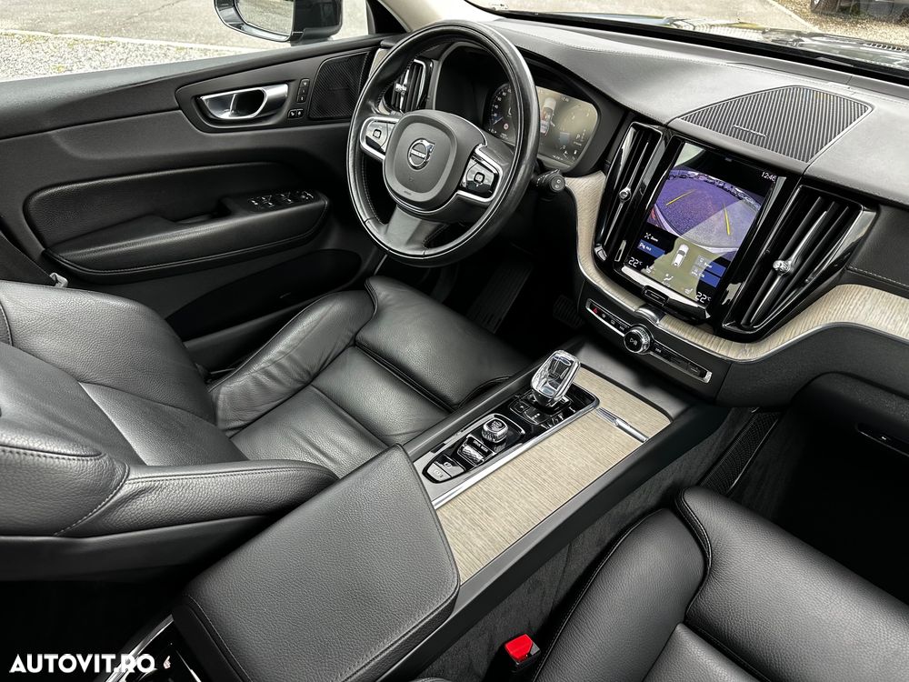 Volvo XC 60 - 18