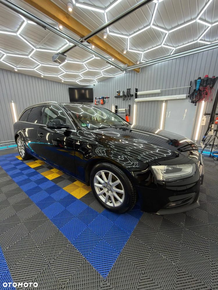 Audi A4 Avant 2.0 TDI ultra - 5
