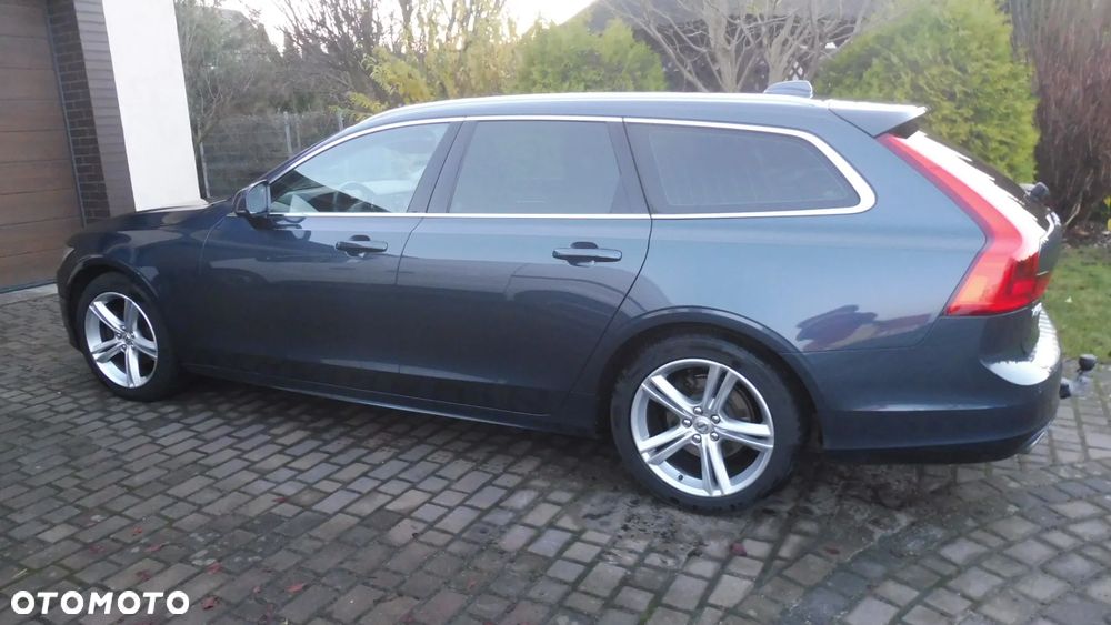 Volvo V90 D4 SCR Momentum - 2
