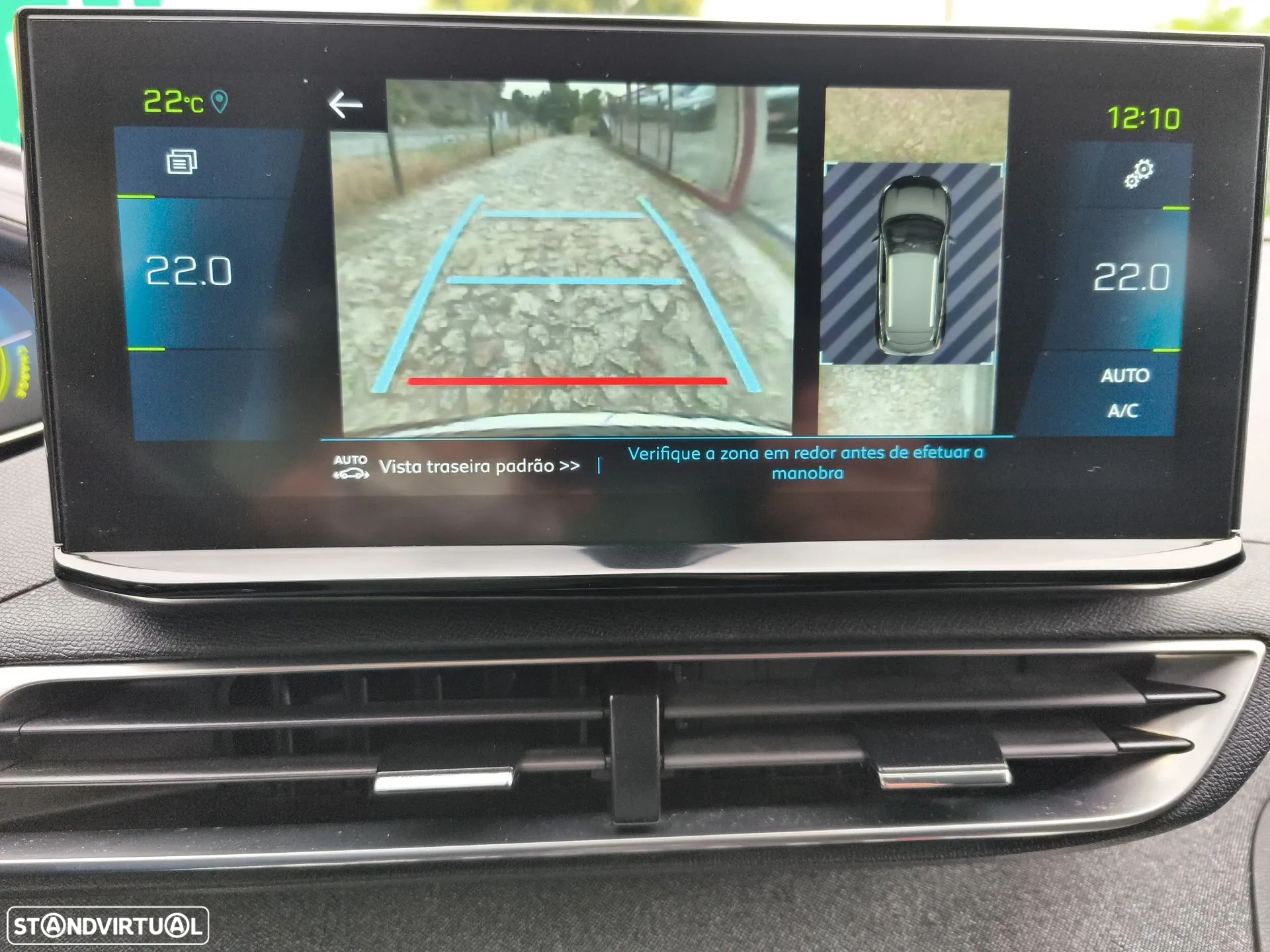 Peugeot 3008 1.6 Hybrid Allure e-EAT8 - 18