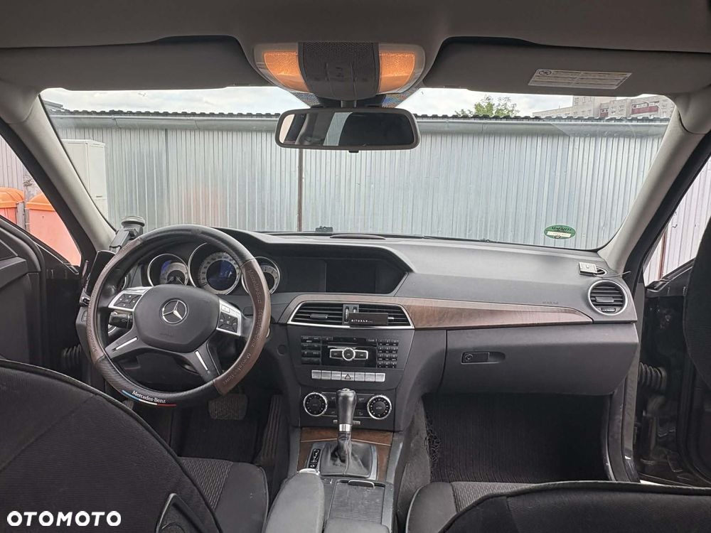 Mercedes-Benz Klasa C 180 BlueEFFICIENCY 7G-TRONIC - 5
