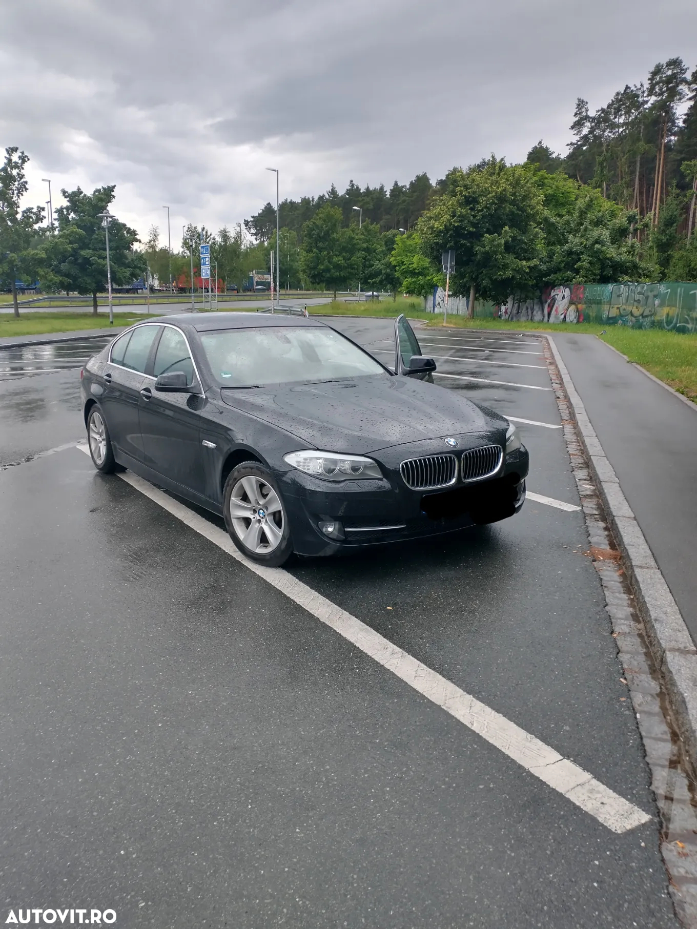 BMW Seria 5 520d - 11