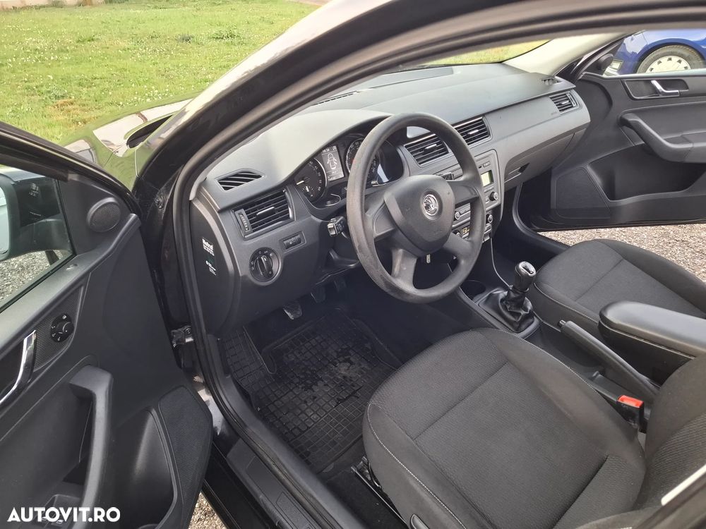 Skoda RAPID 1.6 TDI Ambition - 5