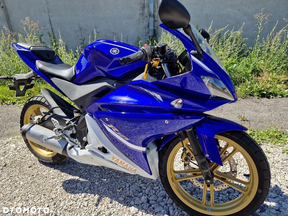 Yamaha YZF - 3