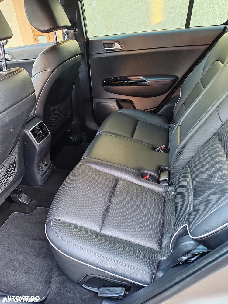 Kia Sportage 2,0 CRDI AWD Aut. GT Line - 18