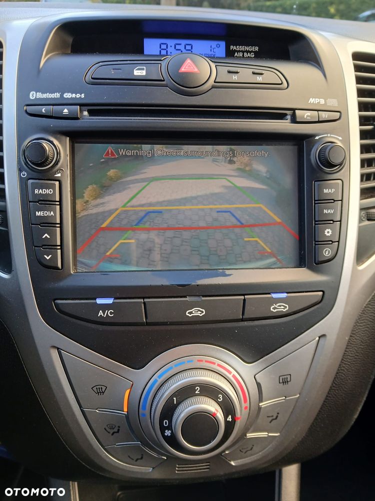 Hyundai ix20 1.4 blue Style - 16