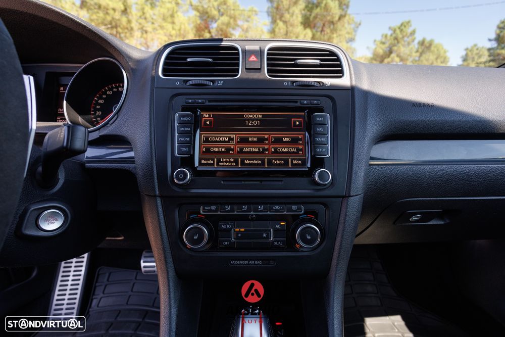 VW Golf 2.0 GTI DSG - 31