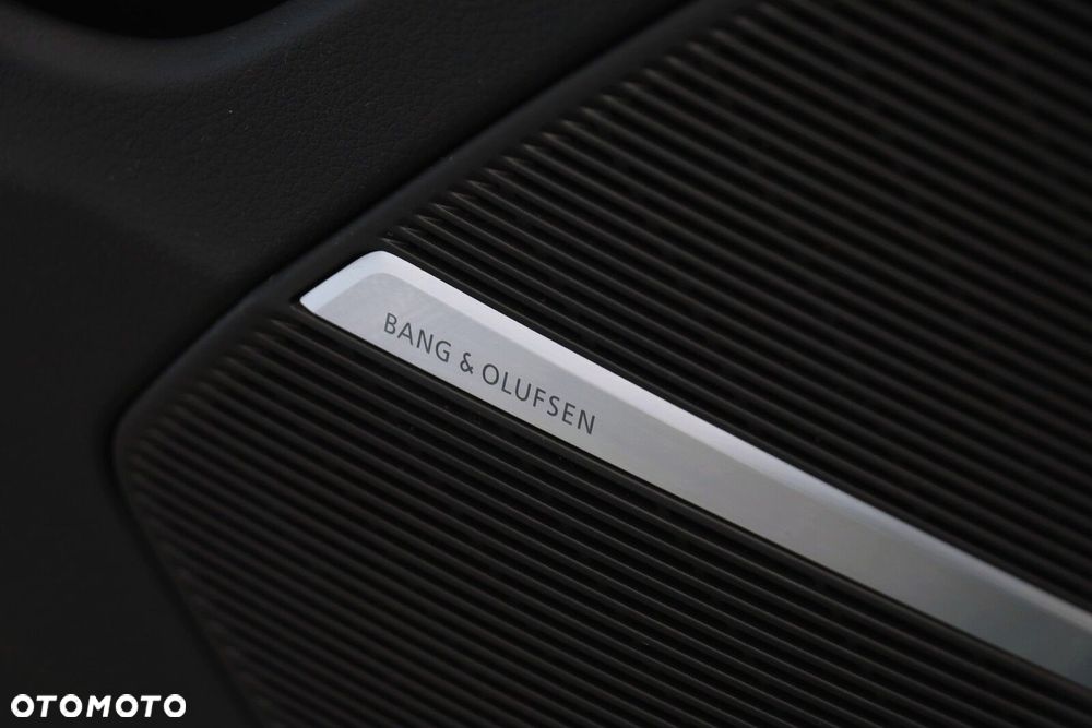 Audi Q8 - 21