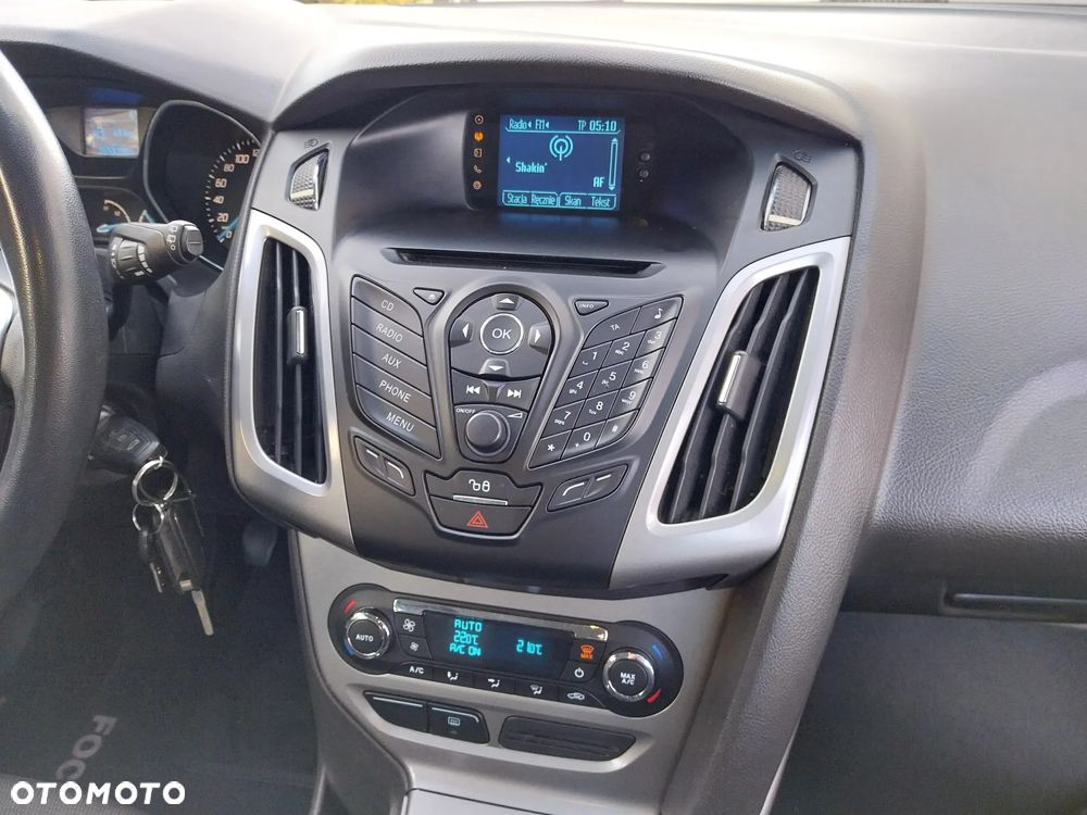 Ford Focus 1.6 Trend - 19