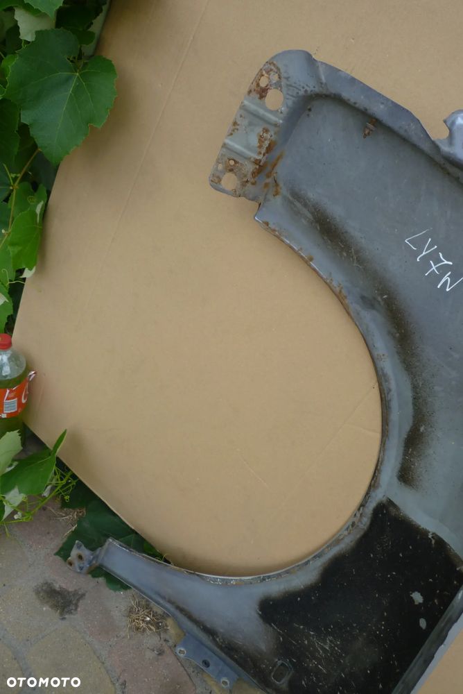 błotnik prawy Audi A4 B6 LX7W - 8