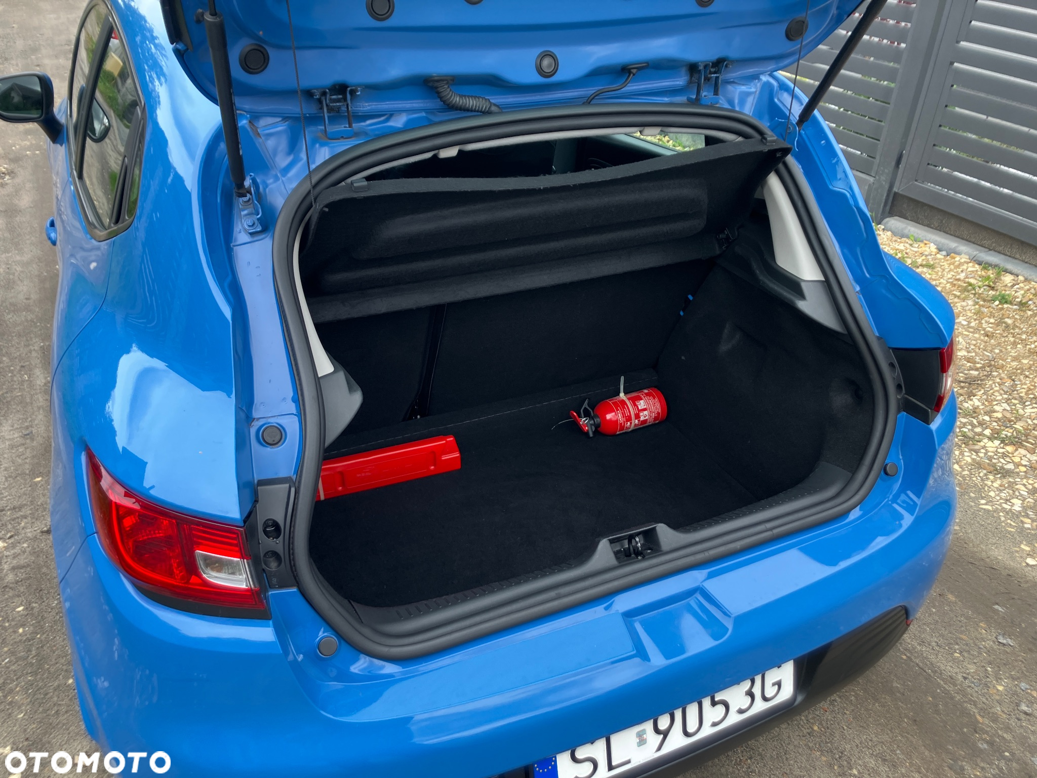 Renault Clio 1.2 16V 75 LIMITED - 6